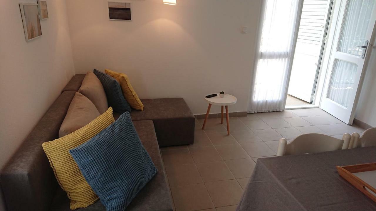 Apartman Kursar Srima Exterior photo