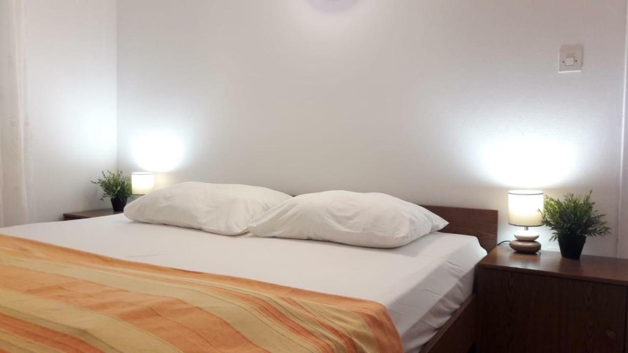 Apartman Kursar Srima Exterior photo